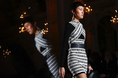 Look 10